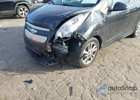 2016 Chevrolet Spark Ev 1Lt z USA, uszkodzony, nr VIN KL8CK6S05GC609335